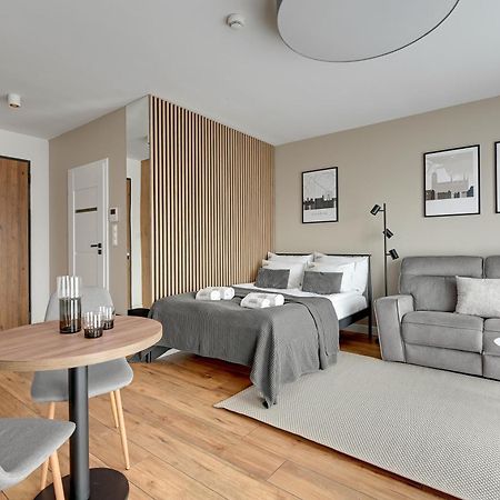 Nadmotlawie Riverside - Sauna, Gym & Parking By Downtown Apartments グダニスク エクステリア 写真